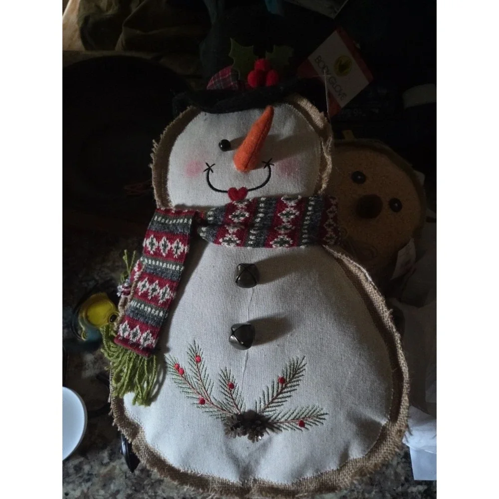 Snowman Pillow, Christams, Holidays, Primitive 11x20,Hobby Lobby, MRSP 29,winter